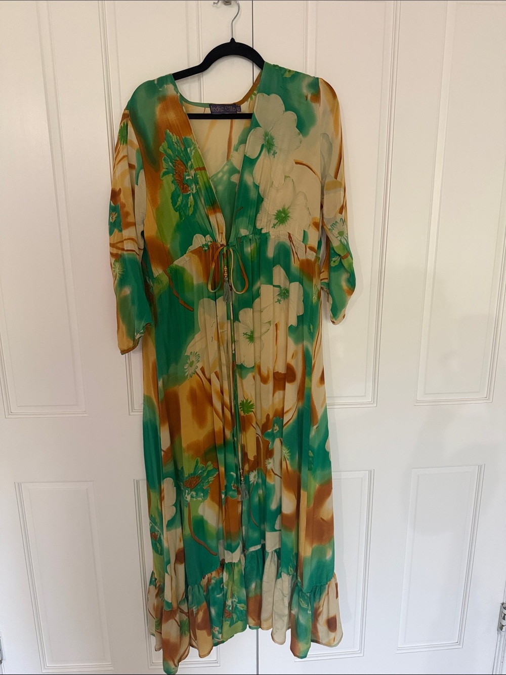 Indie Ella 100% Silk Vintage Saree Tie Front V-Neck Boho Midi Dress/robe/caftan
